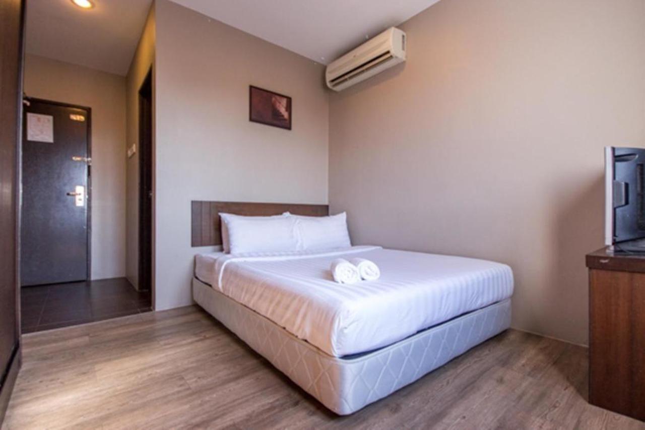 Chariton Hotel Баттерворт Экстерьер фото