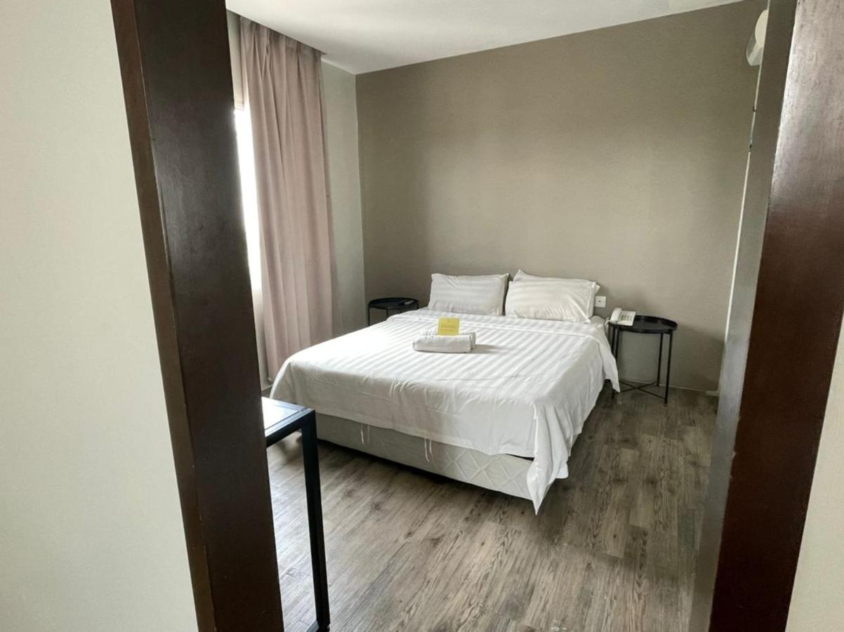 Chariton Hotel Баттерворт Экстерьер фото